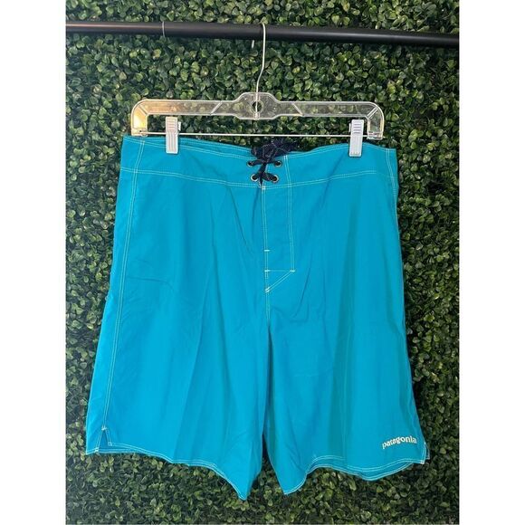 Patagonia Blue Board Shorts Size 33 - Picture 1 of 4